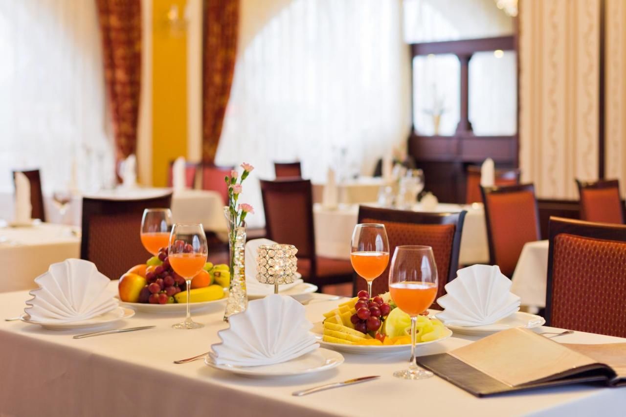 Отель Hotel Kopczyński Добре-Място-16