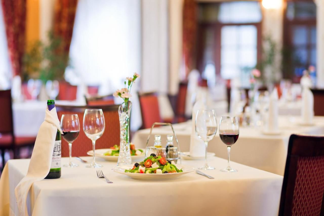 Отель Hotel Kopczyński Добре-Място