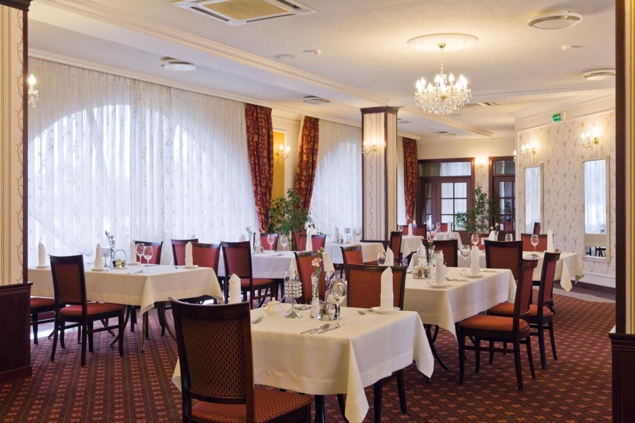 Отель Hotel Kopczyński Добре-Място-19