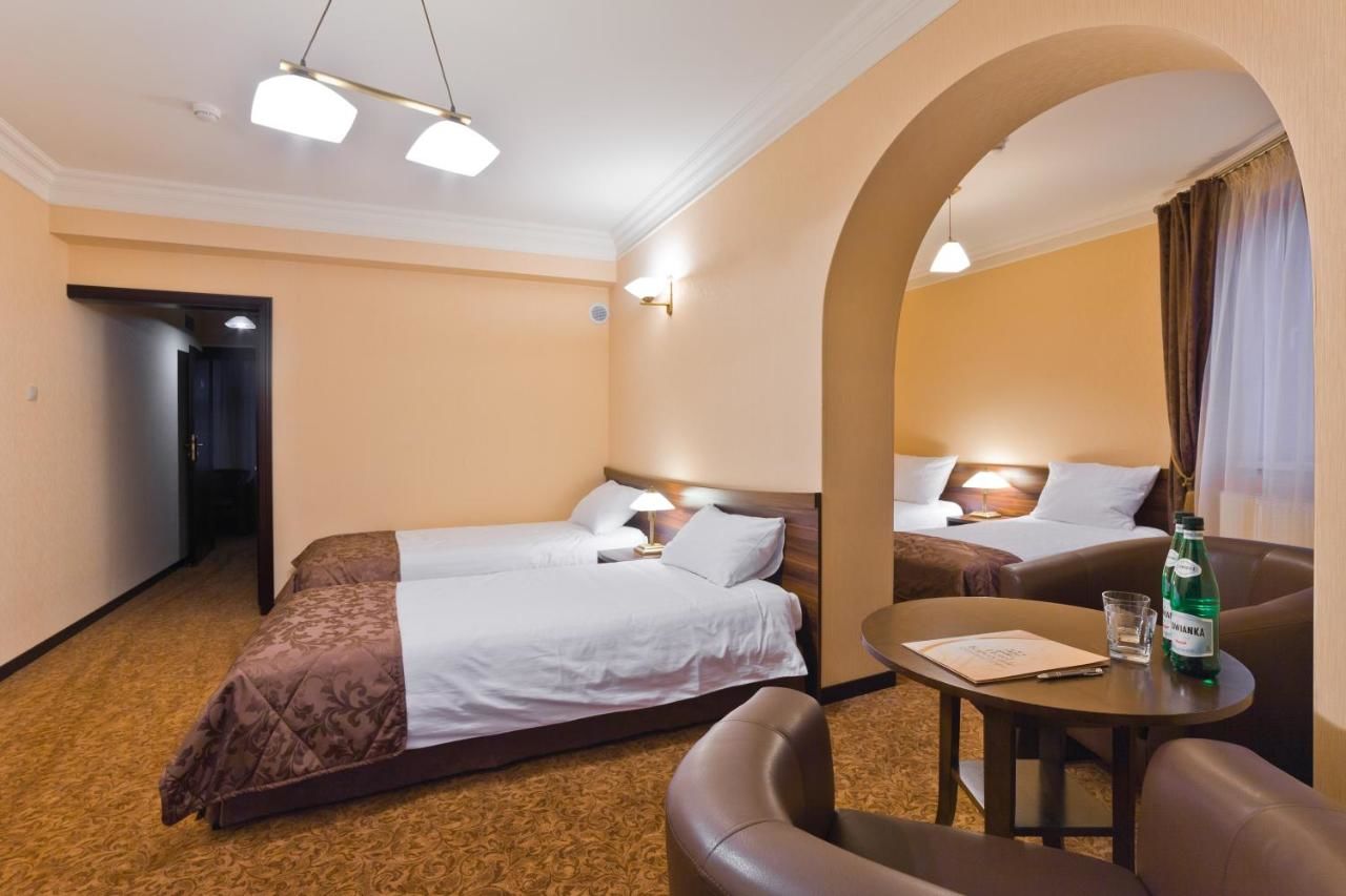 Отель Hotel Kopczyński Добре-Място-29