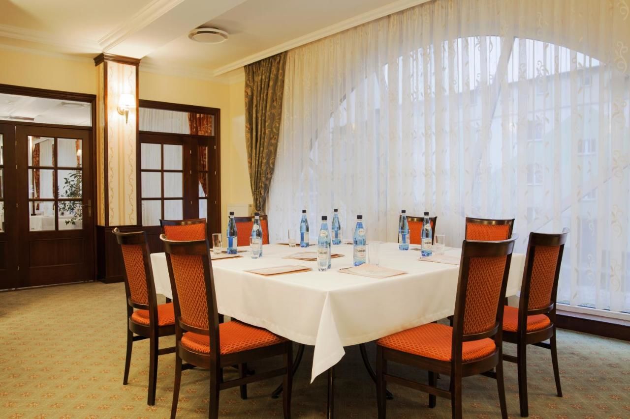 Отель Hotel Kopczyński Добре-Място-31